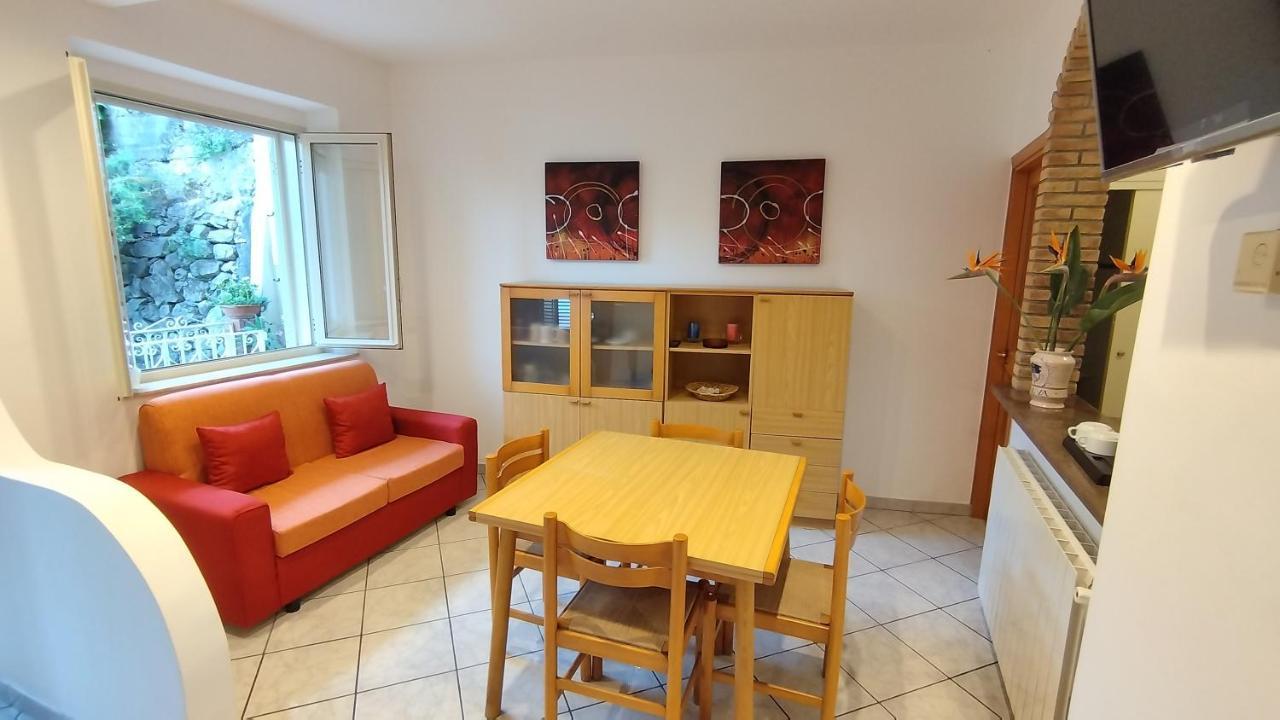Casa Carmela Panoramic Center Apartment Таормина Экстерьер фото